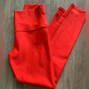 New without tags- Alo Leggings (High Waist Airlift 7/8)